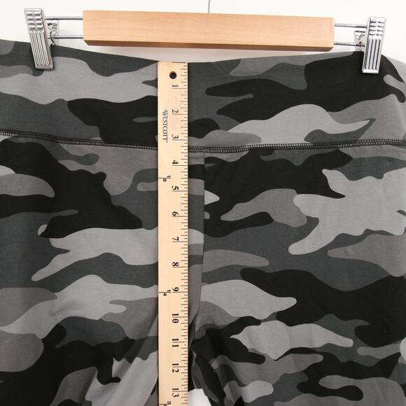 Wild Fable Leggings Gray Black Camouflage Camo Print High Rise Stretch Pants XXL - Picture 6 of 11
